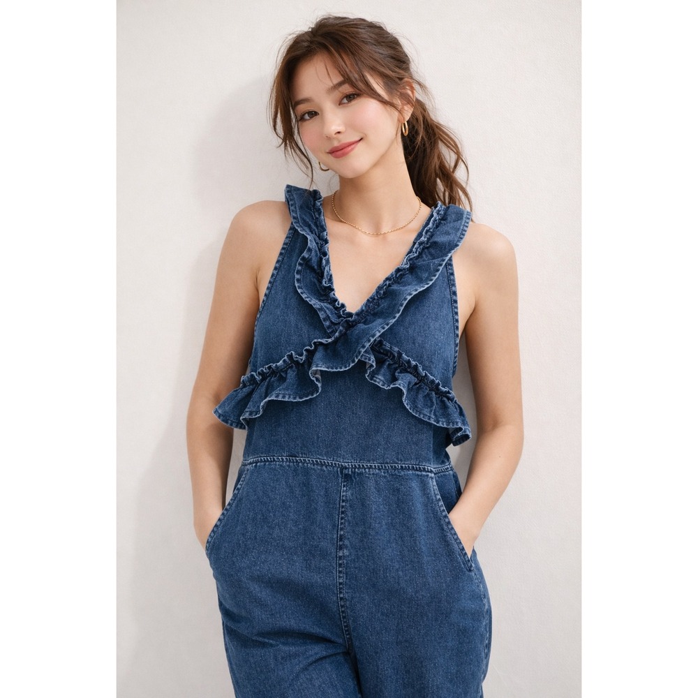 Rodeo Crowns Blue Denim Ruffle V-Neck Jumpsuit Medium Wash Size Medium